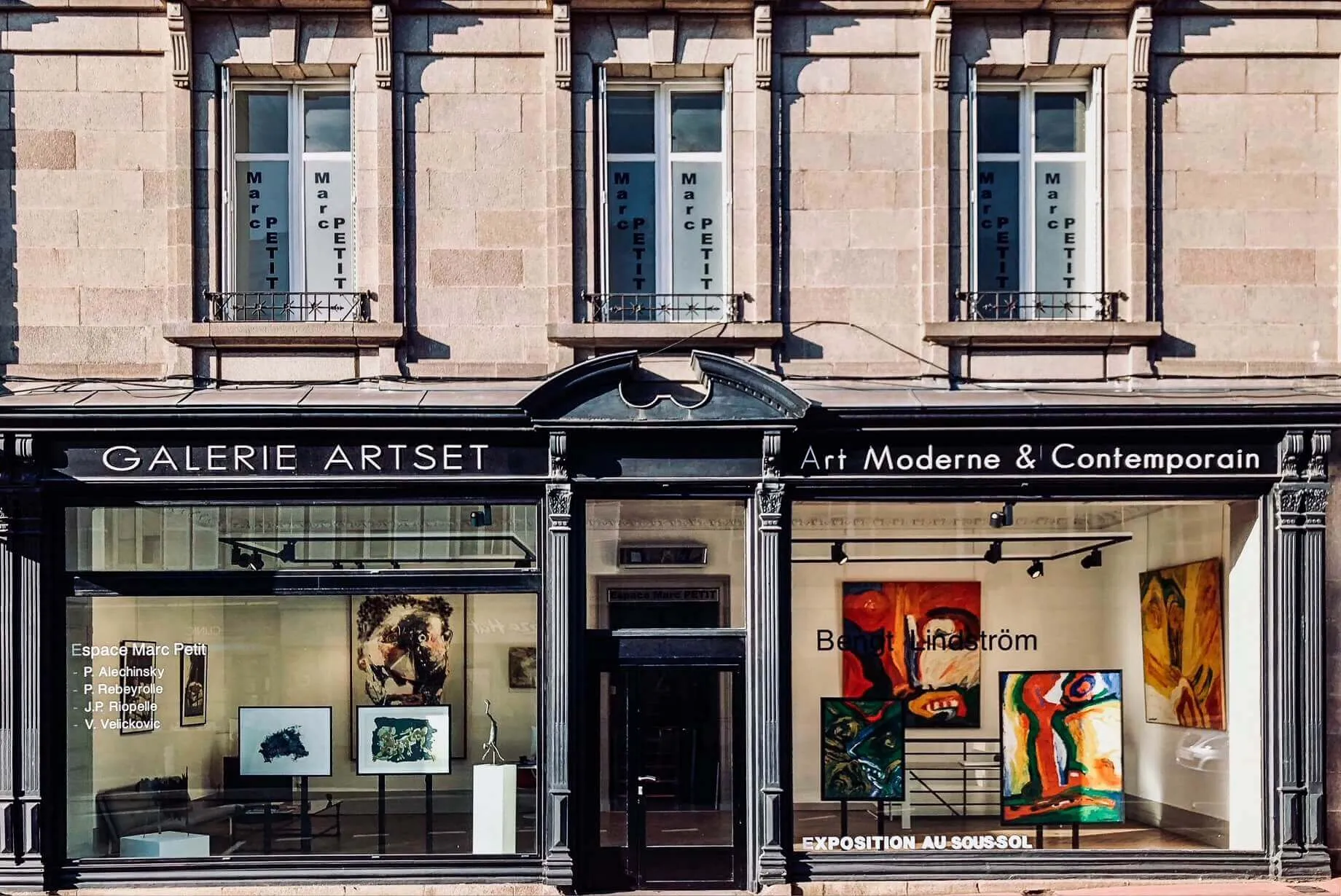 Facade de la Galerie Artset, 37 Boulevard Carnot, Limoges